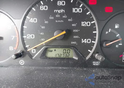 2001 Honda Accord 2.3 Lx from USA, damaged, VIN 1HGCG66511A105271